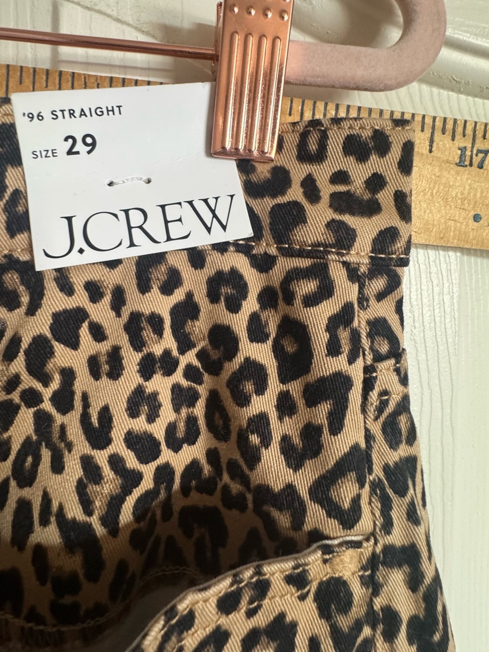 New! J. Crew Straight-leg chino pant in leopard print - Picture 2 of 9